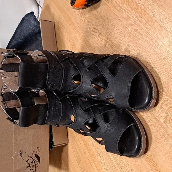 Freebird Gazelle Sandals