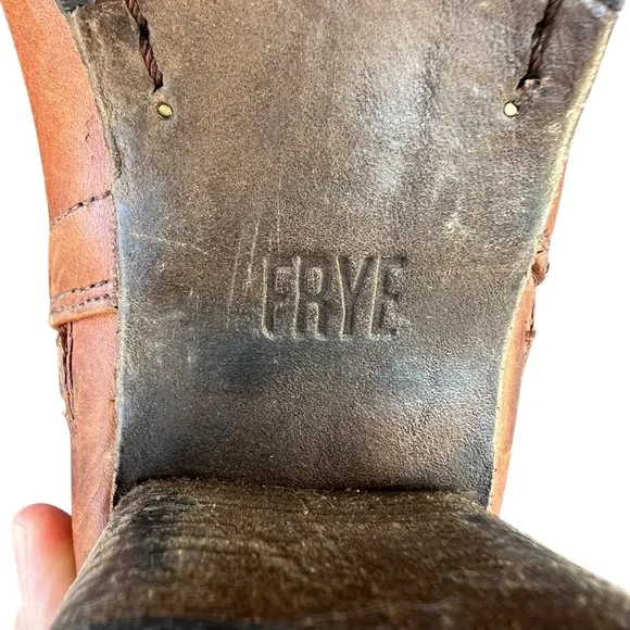 Frye Addie Double Zip Moto Ankle Boot Cognac Distressed Leather Size 9 NICE!