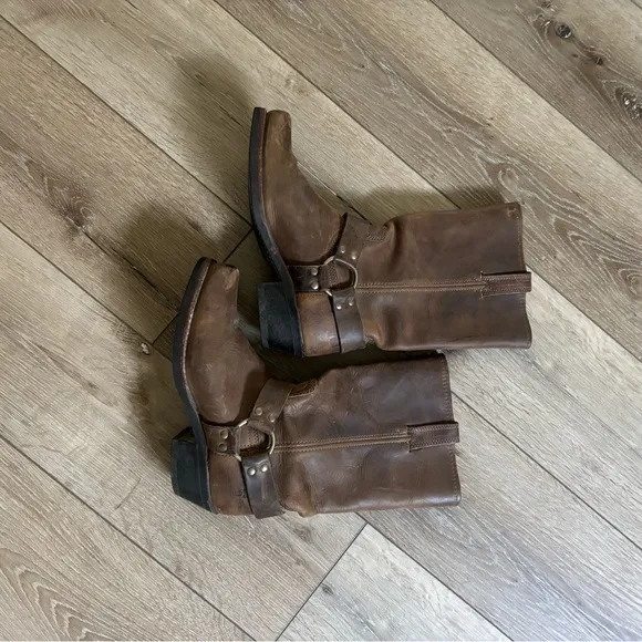 Frye Harness 12R boot like new