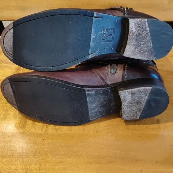 Frye harness ankle boots size zip size 6.5