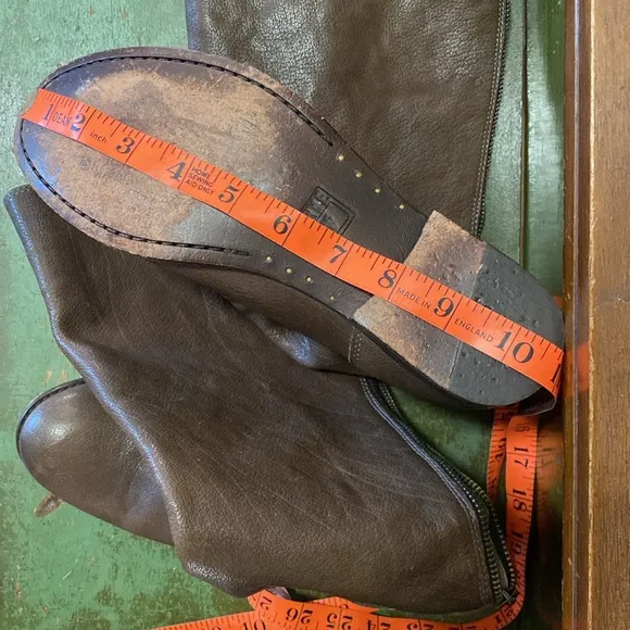Frye Melissa Button Leather Back Zip Boots- Size 8