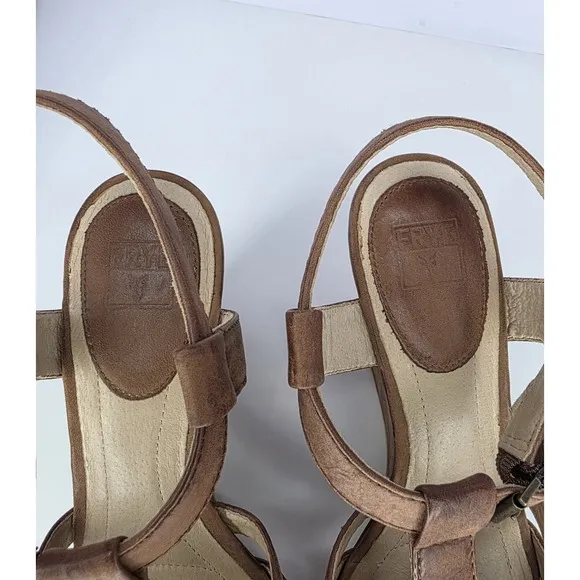Frye Shoes Womens 10 Maye Fisherman Wedge Sandals Cognac Leather T Strap Wedge