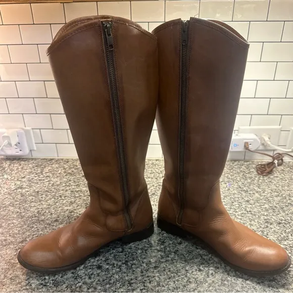 Frye Women’s Melissa Button Leather Tall Riding Boots Size 8.5