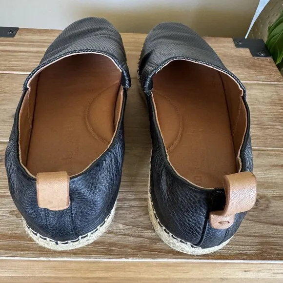 Gentle Souls Lizzy Slip On Black Pebbled Leather Espadrille Loafers Size 8.5