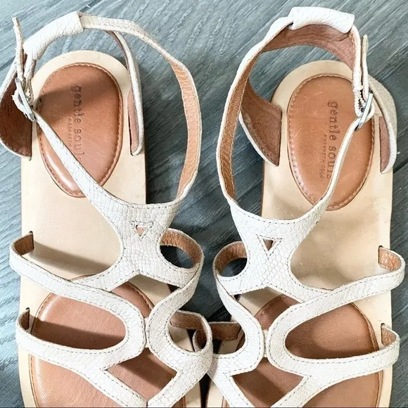 Gentle Souls Upon A Star Gladiator Sandals White 9