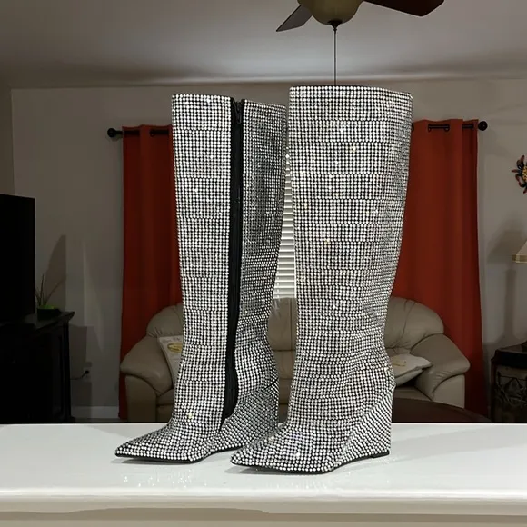 Gianni Bini Gabortwo Rhinestone Pointed Toe Tall Wedge Boots Size 5.5 M NWOB