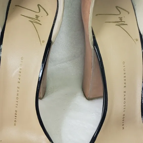 Giuseppe Zanotti Leather Sandals