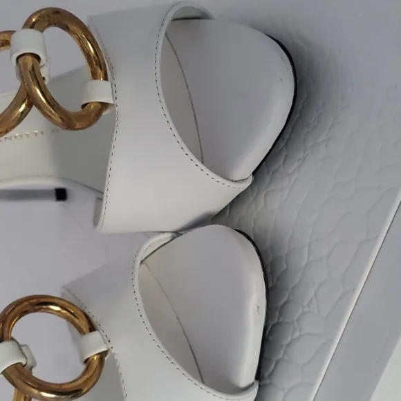 Giuseppe Zanotti White and Gold Chain Heeled Sandals