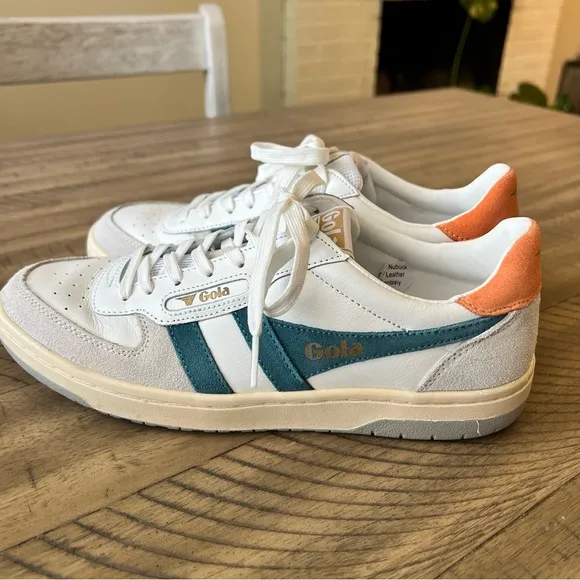 Gola Classics Women's Hawk Sneakers size 8 in White/Peacock/Apricot/Light Grey