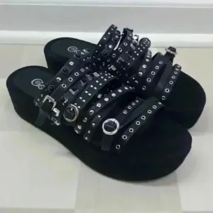 Golo Free People Naomi Flatform Studded Black Leather/Suede Sandals Sz 10