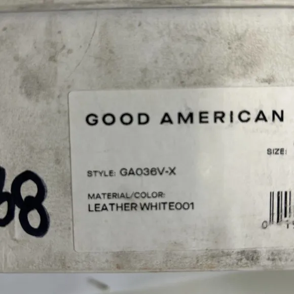 Good American Chunky Leather New Chelsea White and Black Combat Boots NIB 9.5