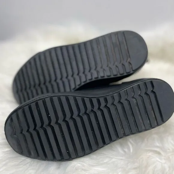 Hunter | black high top sneakers 7.0  (5 Male) target collab.