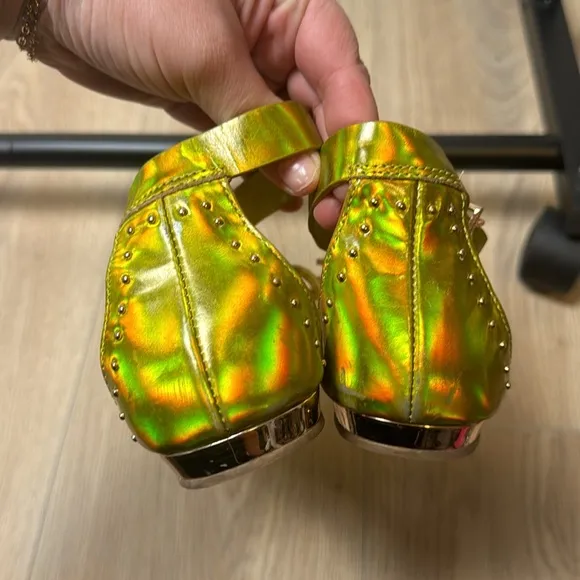 Ivy Kirzhner Babel Sandals Studded Metallic Yellow and Gold Size 8