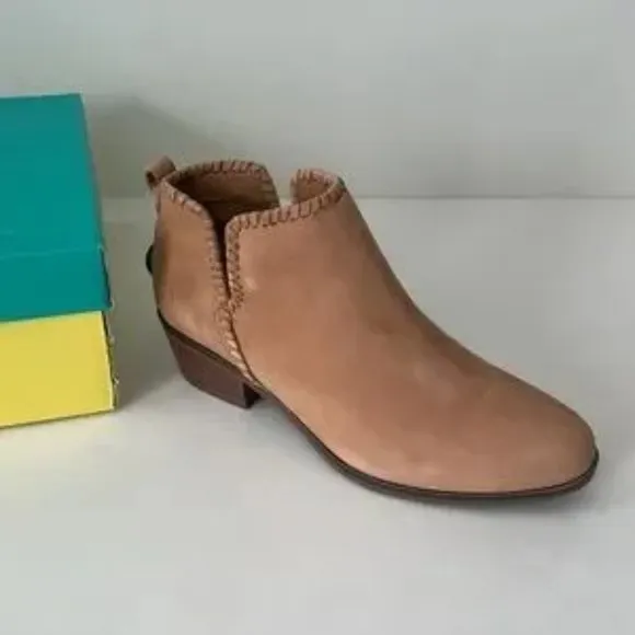 Jack Rogers Suede Ankle Boots Tan Oak Waterproof Layla Booties size 8.5 NEW