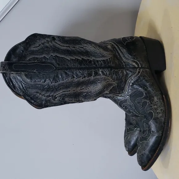 JB Dillon Western Cowboy Boots Mens sz 10.5 Goat Tooled Distressed Leather Black