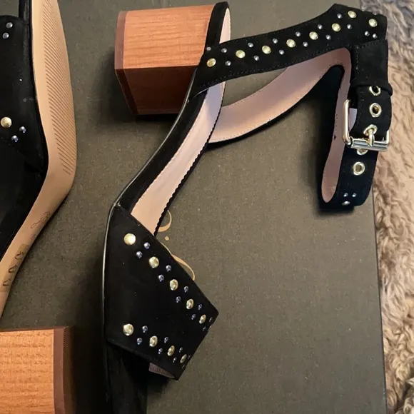 J.CREW Penny Sandals in Studded Suede Shoes AC163