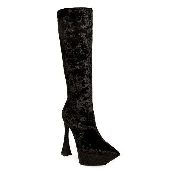 Jeffrey Campbell Black Velvet Knee High Pointed Platform Boots size 7 runs small