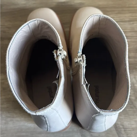 Jeffrey Campbell Chunky Heel Abundant Ice Beige Lug Sole Ankle Boots