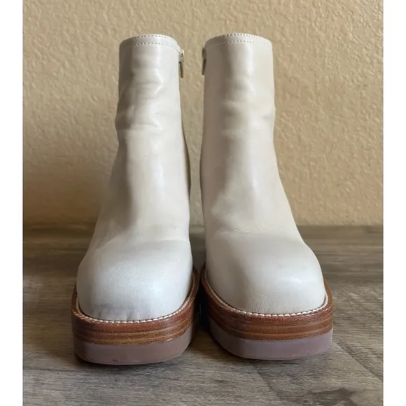 Jeffrey Campbell Chunky Heel Abundant Ice Beige Lug Sole Ankle Boots