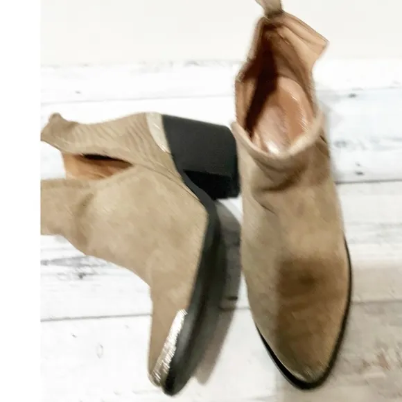 JEFFREY CAMPBELL Cromwell Khaki Matte Snake Pointed Toe Cowboy Boots S  6.5