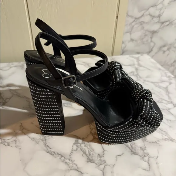 Jessica Simpson Lollien Platform in Black Elegant Black Studded Sandals Size 12