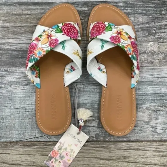 Johnny Was Criss Cross Sandals Size 10 NEW