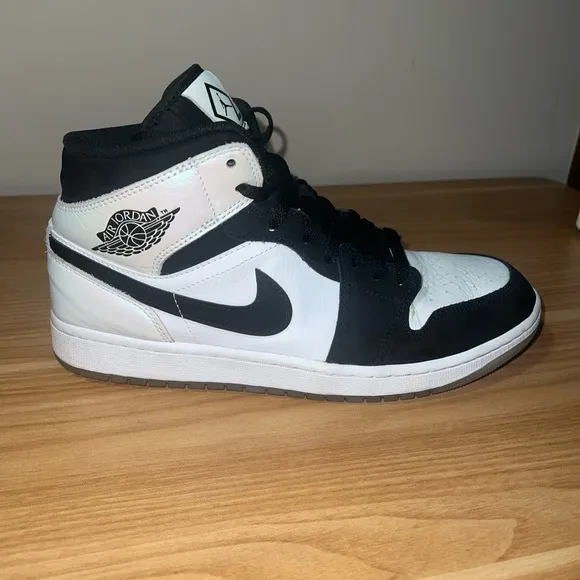 Jordan 1 mid diamond size 10.5