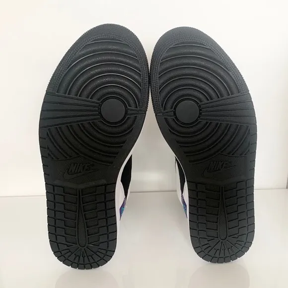 Jordan Fadeaway Basketball Sneakers