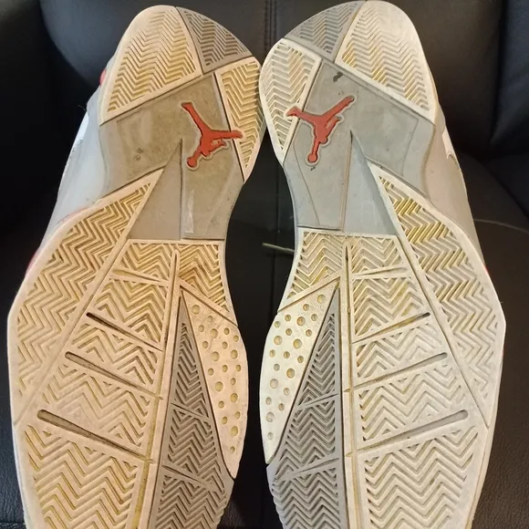 Jordan True Flight Basketball Sneakers white wolf grey size 13
