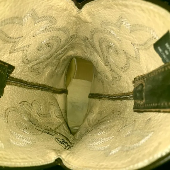 Justin 2252 classic cowboy boots