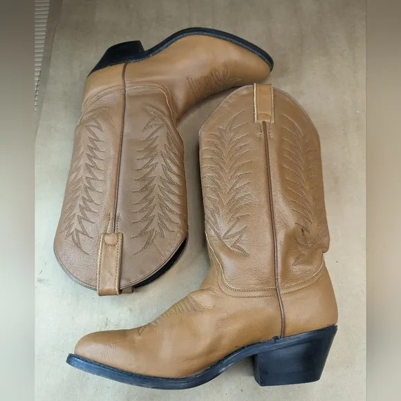 Justin Boots Diamond J women's sz 6.5C classic tan leather Western cowgirl boots