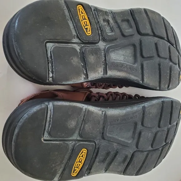 KEEN Men 11.5 UNEEK Leather Woven Slingback Sandals Brown Bungee Lace Hike Fish