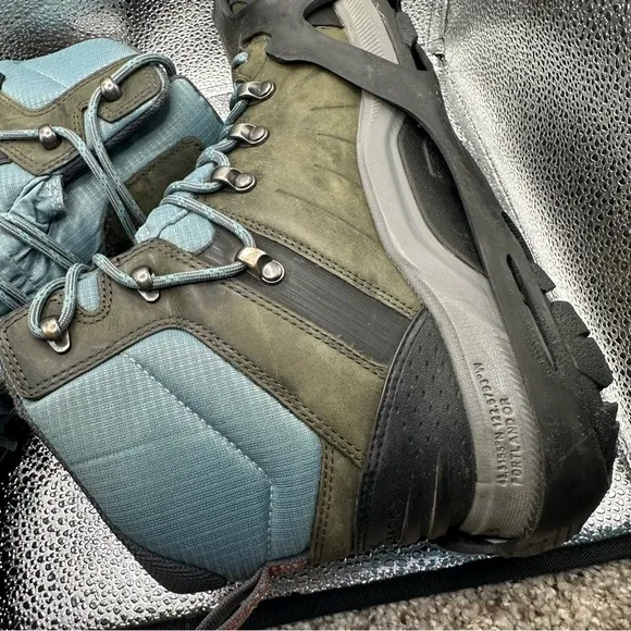 Keen Womens 9 Revel IV Mid Polar Hiking‎ Boots Waterproof Dry Warm Green Aqua