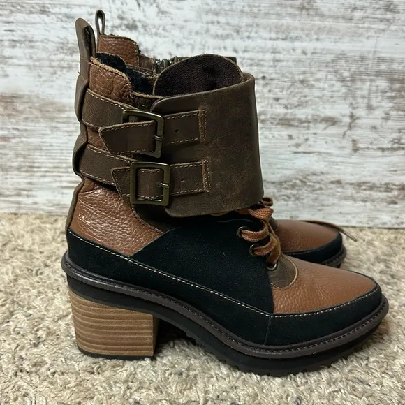 KELSI DAGGER BROOKLYN Peak Boots Size 6