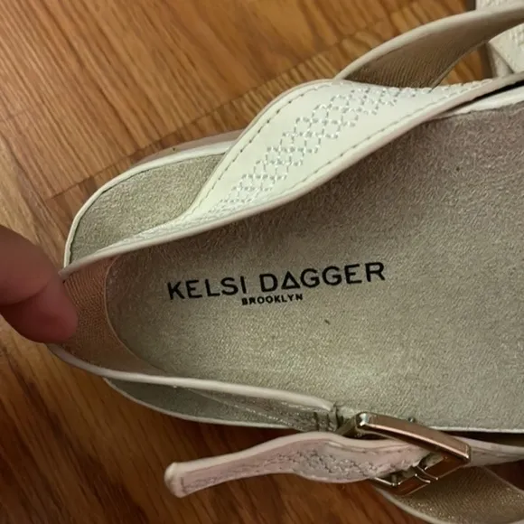 Kelsi Dagger Brooklyn Source Sandals. NWT