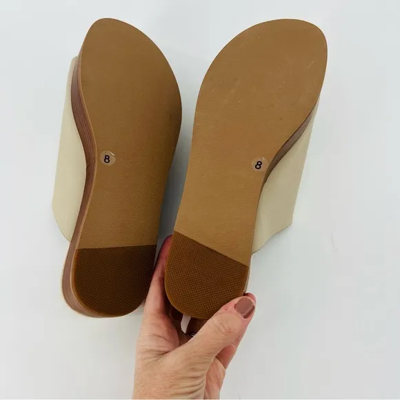 Kelsi Dagger Women's Cream Slide Sandals