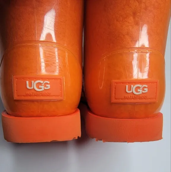 Kids UGG Classic Clear Mini 2 Boot