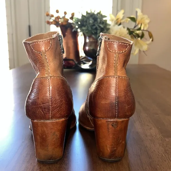 Kork Ease Womens Size 9.5 Brown Cognac Buttery Leather Wedge Ankle Boots Bootie