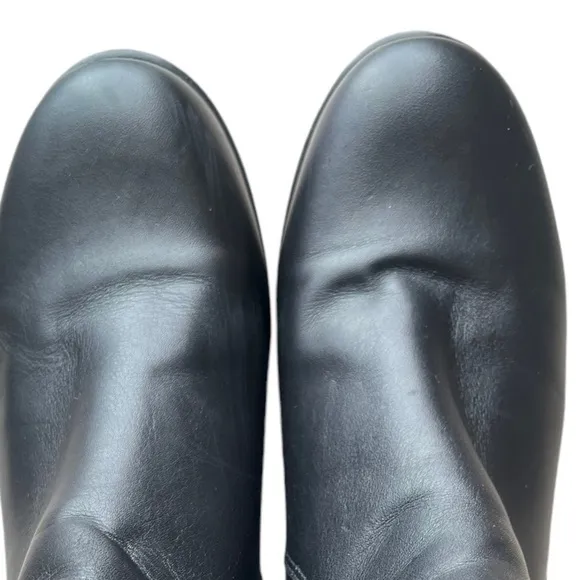 La Canadienne Waterproof Black Leather Ankle Boots size 7