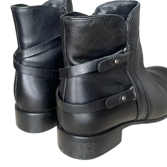 La Canadienne Waterproof Black Leather Ankle Boots size 7