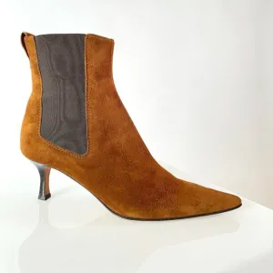 Lambertson Truex Suede Kitten Heel Chelsea Boots w Pointed Toe