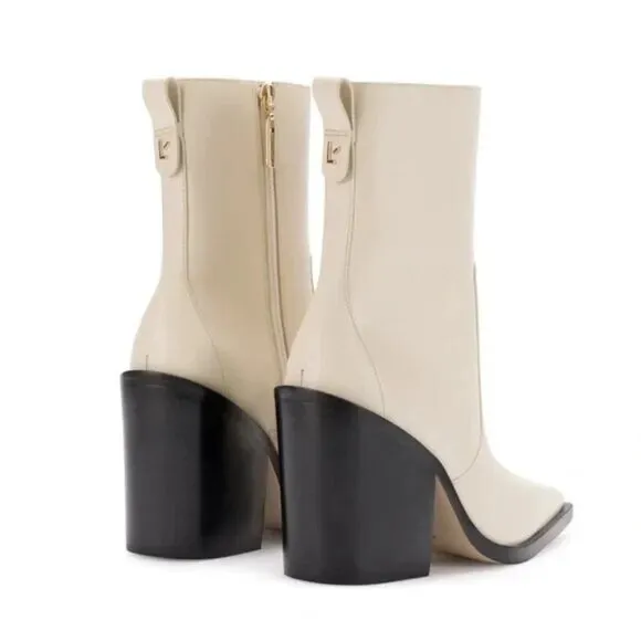 Larroude James Ivory Leather Pointed Toe Boot Sz 7.5
