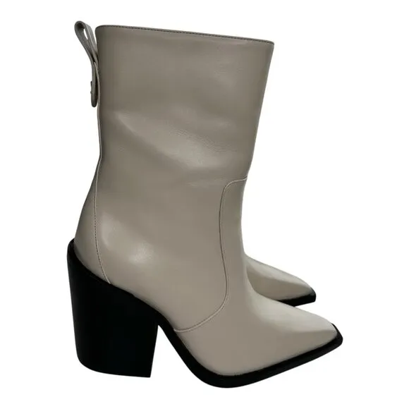 Larroude James Ivory Leather Pointed Toe Boot Sz 7.5