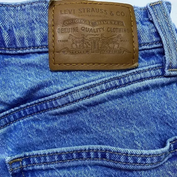 Levi’s Premium - 70’s High rise slim straight jeans