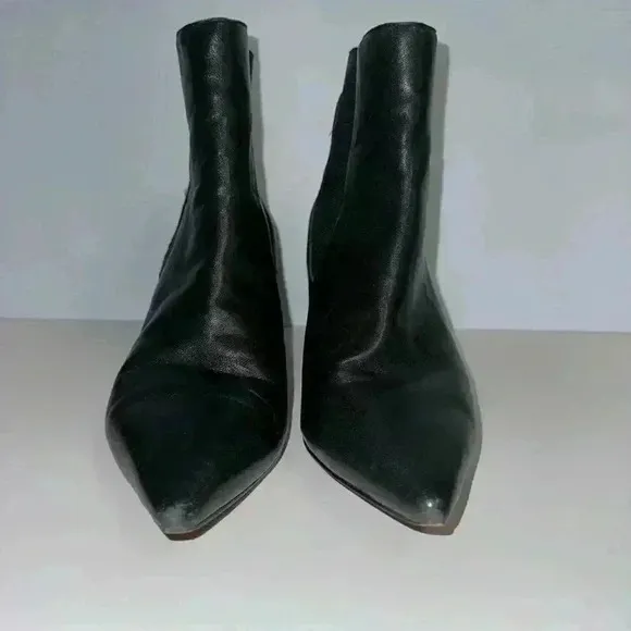 Linea Paolo Women's Sz 8 1/2 Black Leather Sienna Chelsea Pointy Block Heel Boot