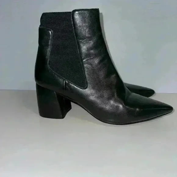 Linea Paolo Women's Sz 8 1/2 Black Leather Sienna Chelsea Pointy Block Heel Boot