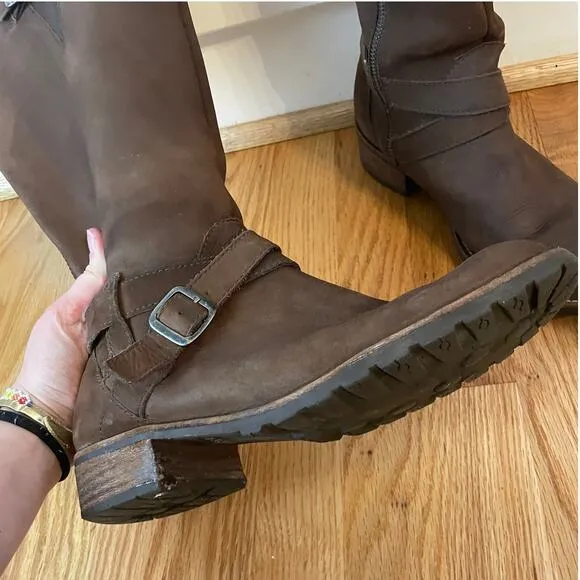 LL Bean Deerfield Brown Leather Water Resistant Classic Buckle Riding Boots‎ 8.5