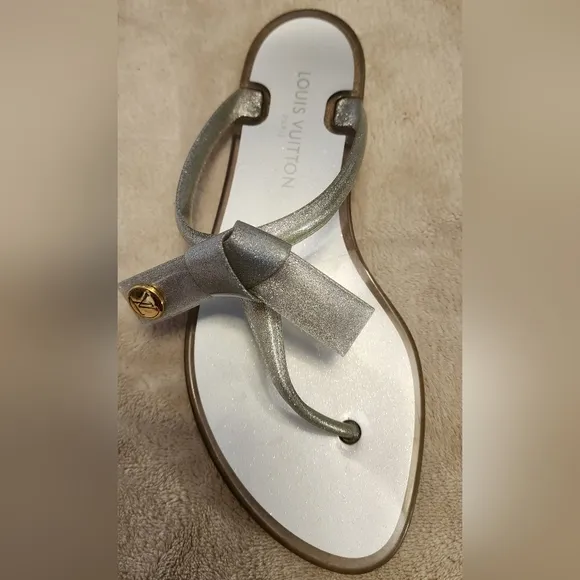 Louis Vuitton Silver Sandals Metallic T-Bar Design