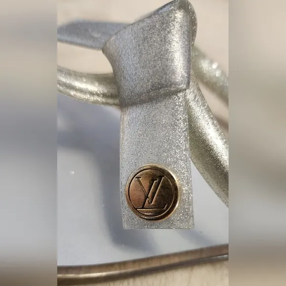 Louis Vuitton Silver Sandals Metallic T-Bar Design