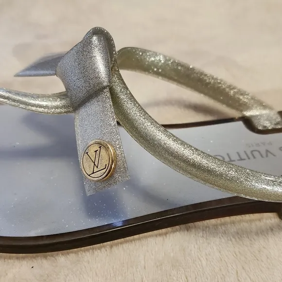 Louis Vuitton Silver Sandals Metallic T-Bar Design